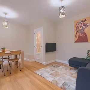 Vivienda Turistica Reformada En Zona Residencial Con Garaje Y Wifi , Bilbao España
